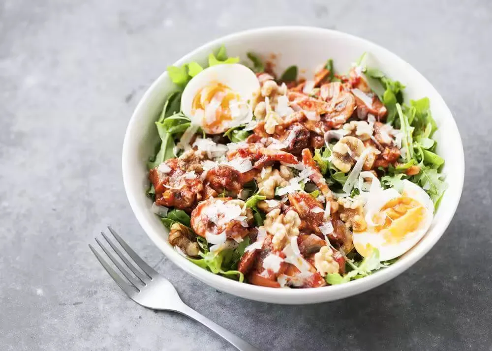 Rucola Salade met paddenstoelen recept uit de Afslank Receptenbijbel